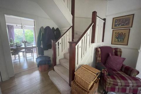 12 Esplanade, Hornsea, HU18 1NE