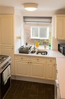 1 bedroom flat to rent, Hastings Road, Worthing
