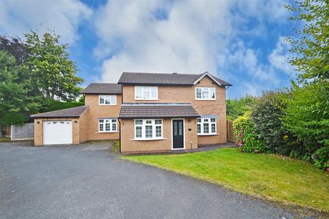 4 bedroom detached house for sale, Carlton Close, Bicton Heath, Shrewbury