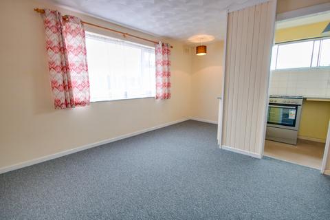 Studio for sale, SHOLING! NO CHAIN! BRIGHT STUDIO APARTMENT!