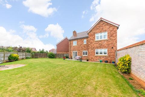 9 Chestnut Drive, Drayton, Abingdon, OX14 4FU