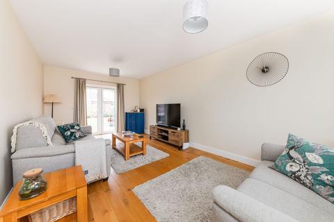 9 Chestnut Drive, Drayton, Abingdon, OX14 4FU