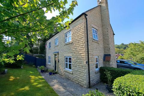 4 bedroom detached house for sale, Davenshaw Drive, Congleton CW12