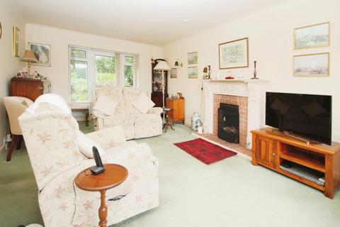 12 Ipswich Road, Bournemouth, BH4 9HZ