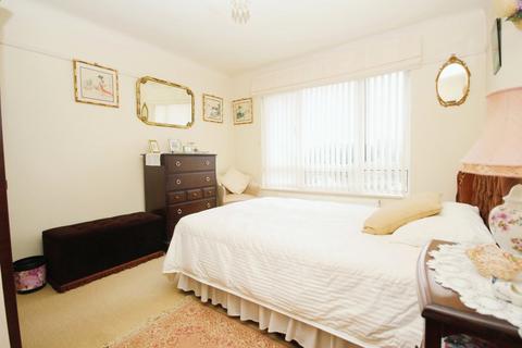 12 Ipswich Road, Bournemouth, BH4 9HZ