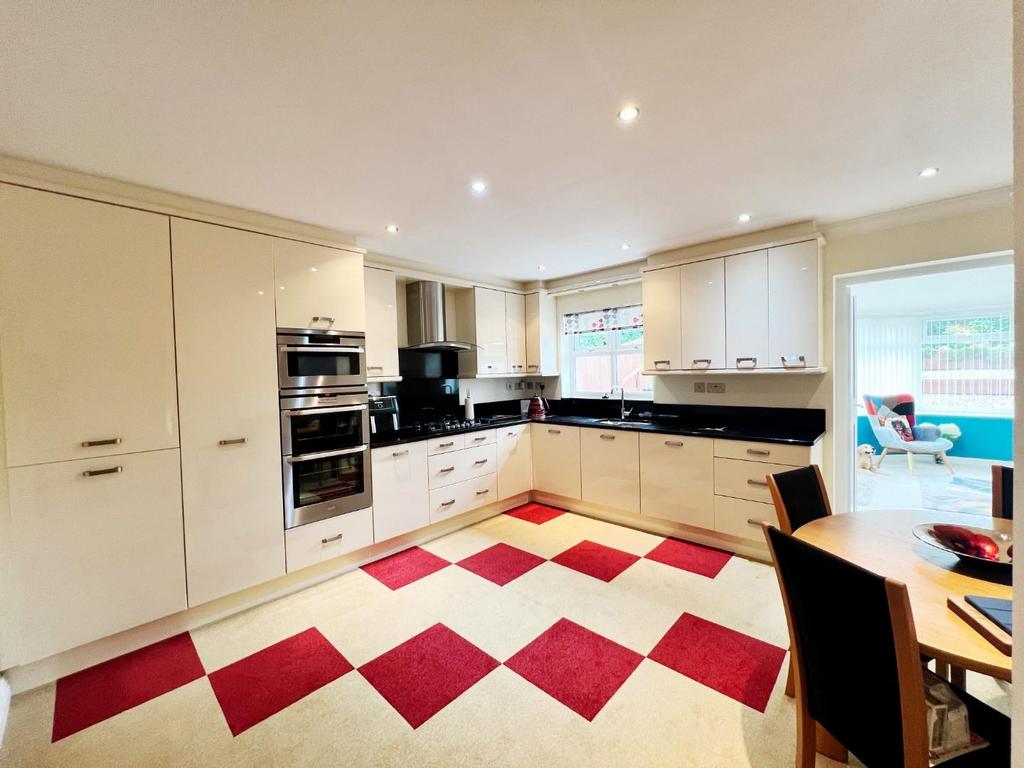 Greenhills, Byers Green, Spennymoor 2 bed detached bungalow for sale