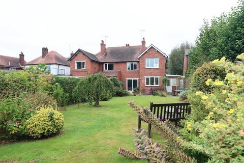 4 bedroom semi-detached house for sale, Kidderminster Road, Hagley, Stourbridge, DY9