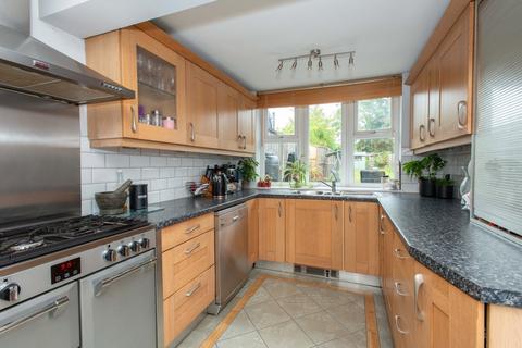89 Birkbeck Road, Sidcup, DA14 4DJ