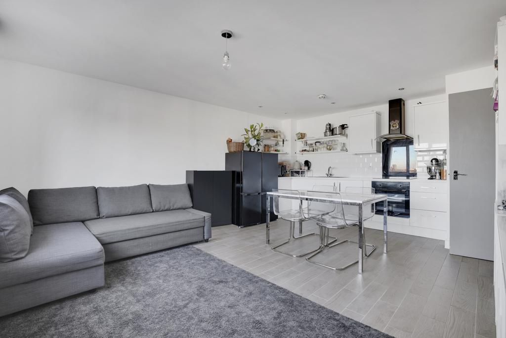 One Bedroom Flat to Rent By Millfields Park, E5