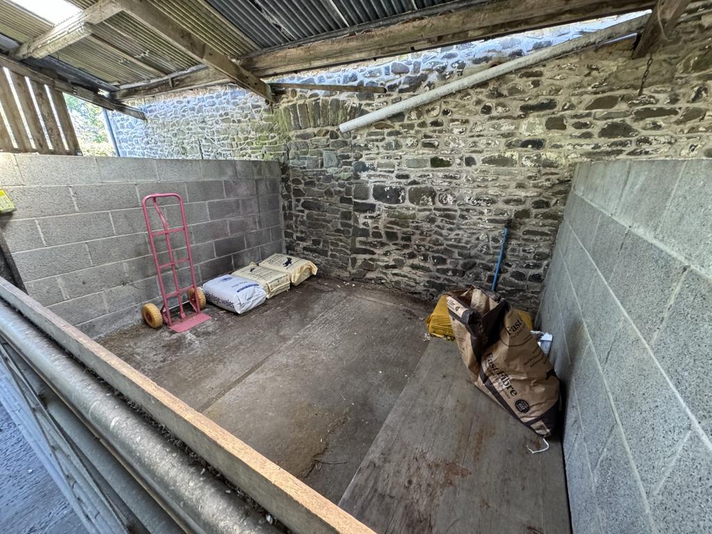 Steel Frame Outbuilding