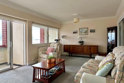 2 bedroom flat for sale, The Esplanade, Penarth