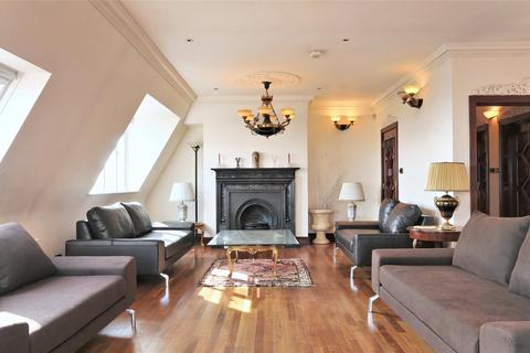 4 bedroom penthouse to rent, Fitzjohns Avenue, London, NW3