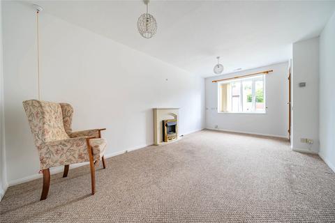 2 bedroom bungalow for sale, Darfield Road, Guildford GU4