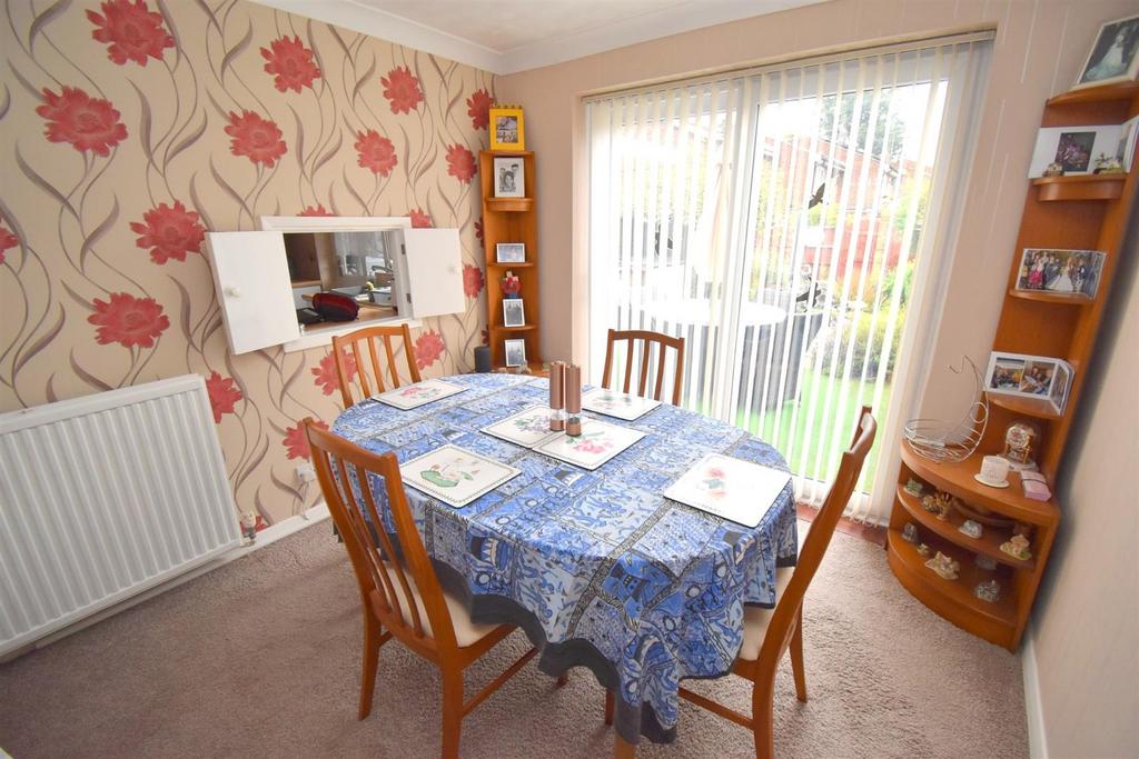 Barnard Road, Chelmsford 3 bed terraced house for sale £350,000