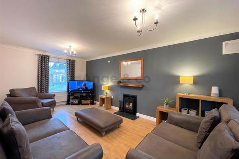 4 bedroom detached house for sale, Rushton Drive, Carlton Colville