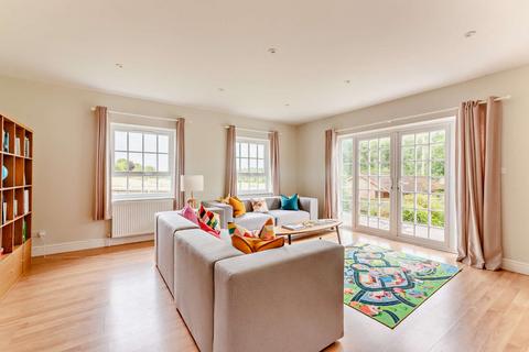 4 bedroom house for sale, Sandford House Cottages, Knowl Hill, Kingsclere, Newbury