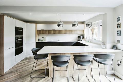 4 Barn Elms, Camblesforth, Selby, YO8 8GY