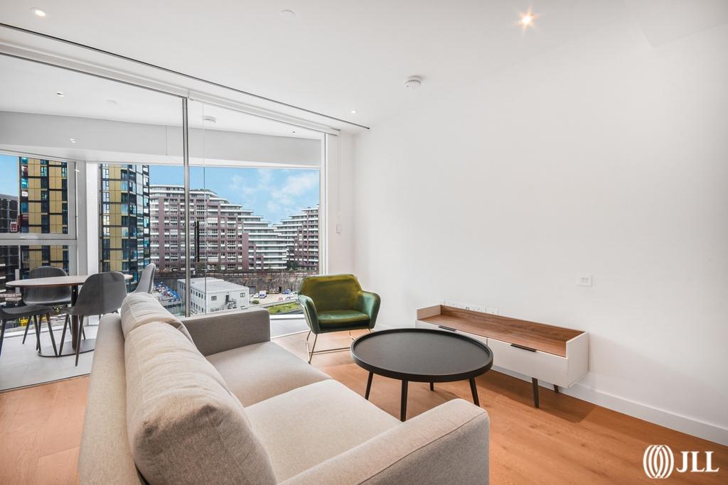 Battersea Power Station London SW11 Studio to rent £3,250 pcm (£750 pw)