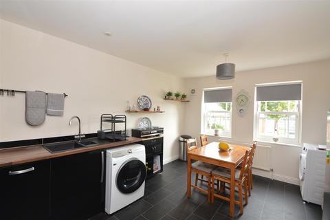 3 bedroom semi-detached house for sale, HAYLANDS, RYDE