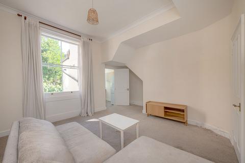 1 bedroom apartment for sale, Cornwall Crescent, London, W11 1PH