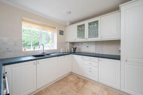 3 bedroom detached house for sale, Chesworth Lane, Horsham, RH12