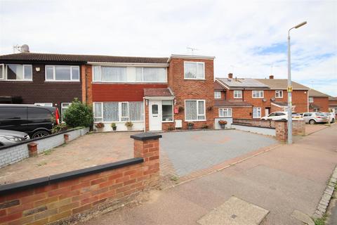 4 bedroom semi-detached house for sale, Kentwick Square, Houghton Regis, Dunstable