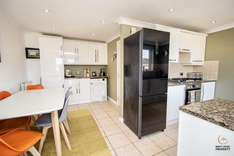 4 bedroom end of terrace house for sale, Riverdown, March, PE15