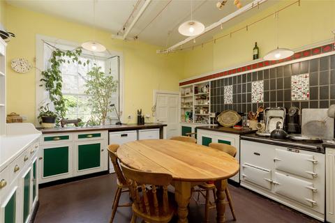 8 St. Bernards Row, Edinburgh, EH4 1HW