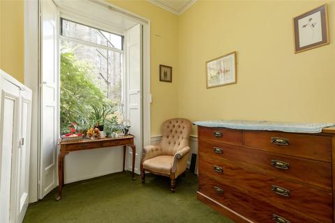 8 St. Bernards Row, Edinburgh, EH4 1HW