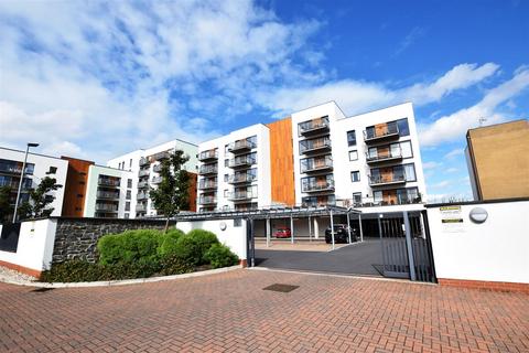 1 bedroom apartment for sale, Argentia Place, Portishead.