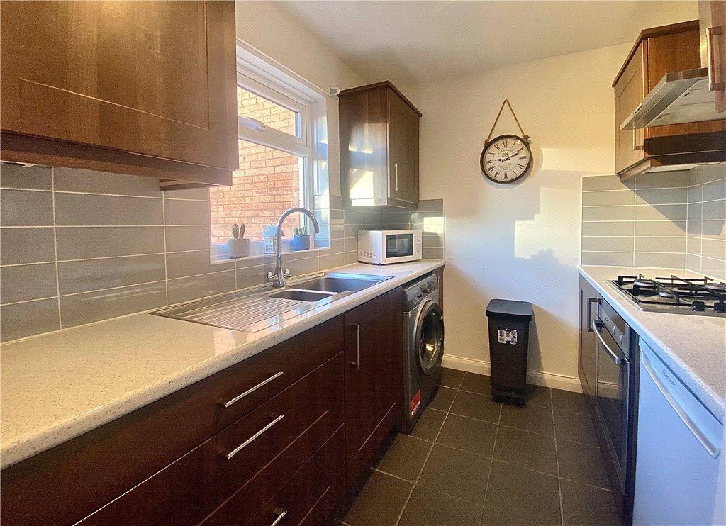 Wetherall Avenue, Yarm, StocktonOnTees 2 bed terraced house to rent