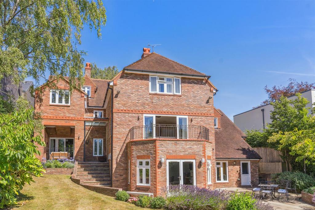 Meadway, Berkhamsted 6 bed detached house for sale £2,950,000