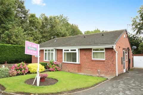 2 bedroom semi-detached bungalow for sale, Melton Close, Leeds LS10