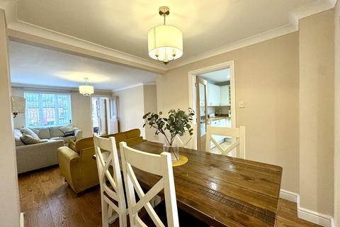 6 Calluna Close, Merthyr Tydfil, CF48 3HF
