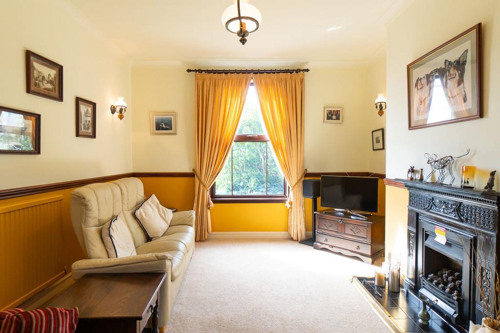 Loughborough Road, Coleorton, LE67 4 bed detached house for sale £525,000