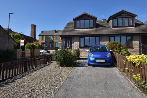 3 bedroom bungalow for sale, Amblers Court, Pudsey, West Yorkshire