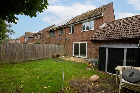 3 bedroom semi-detached house for sale, Star Lane, Folkestone, CT19