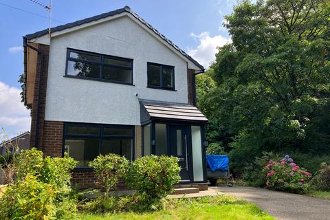 3 bedroom detached house to rent, Longhirst Close, Bolton, BL1