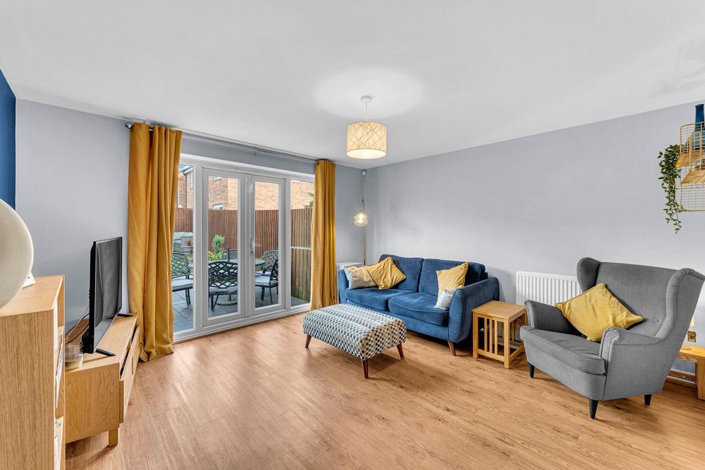 Cardinal Way, NewtonLeWillows, WA12 3 bed semidetached house for