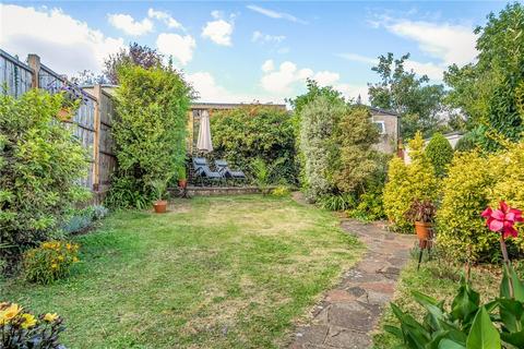 3 bedroom terraced house for sale, De Frene Road, London