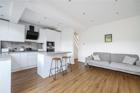 63 De Frene Road, London, SE26 4AF