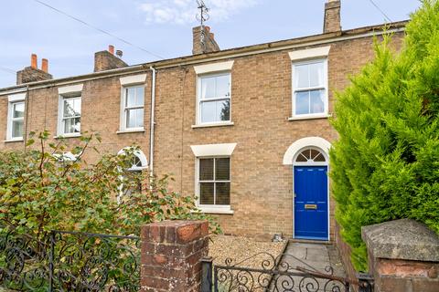 2 bedroom terraced house for sale, South Street