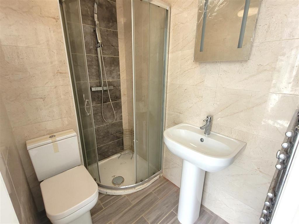 En suite shower room