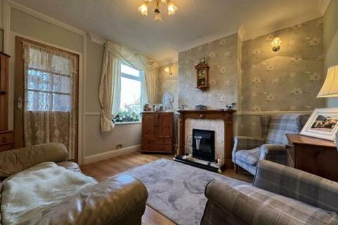 4 bedroom terraced house for sale, Beccles Road, Lowestoft