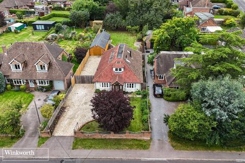 5 bedroom detached house for sale, Byfleet Avenue, Old Basing, Basingstoke, Hampshire, RG24