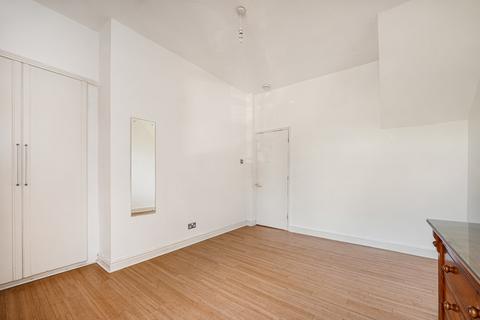 25 Fire Station Square, Salford, M5 4NZ