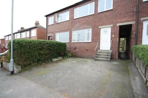 3 bedroom terraced house to rent, Lickless Gardens, Horsforth, Leeds, West Yorkshire, LS18