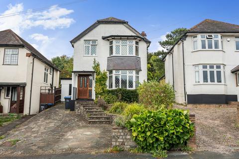 3 bedroom detached house for sale, Mead Way, Coulsdon CR5