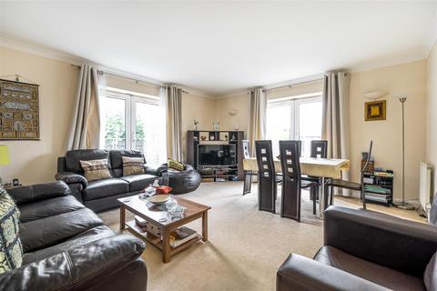 2 bedroom flat for sale, Admiral Walk, London W9