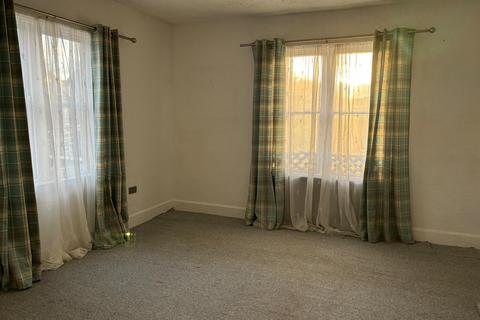 4 bedroom flat to rent, Westgate, Hunstanton, PE36